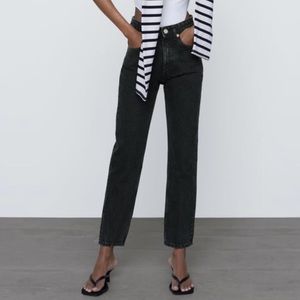 ZARA MOM JEANS NWT